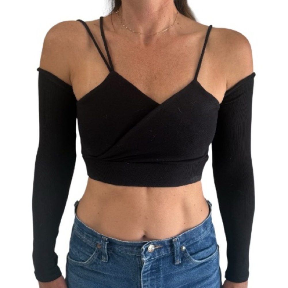 redefining Essentials Black Off-Shoulder Crop Women's Top size M